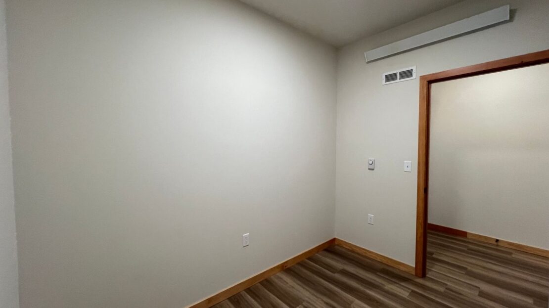 1130 13th Street - Bellingham - Washington - 1 bed, 1.5 bath rental property