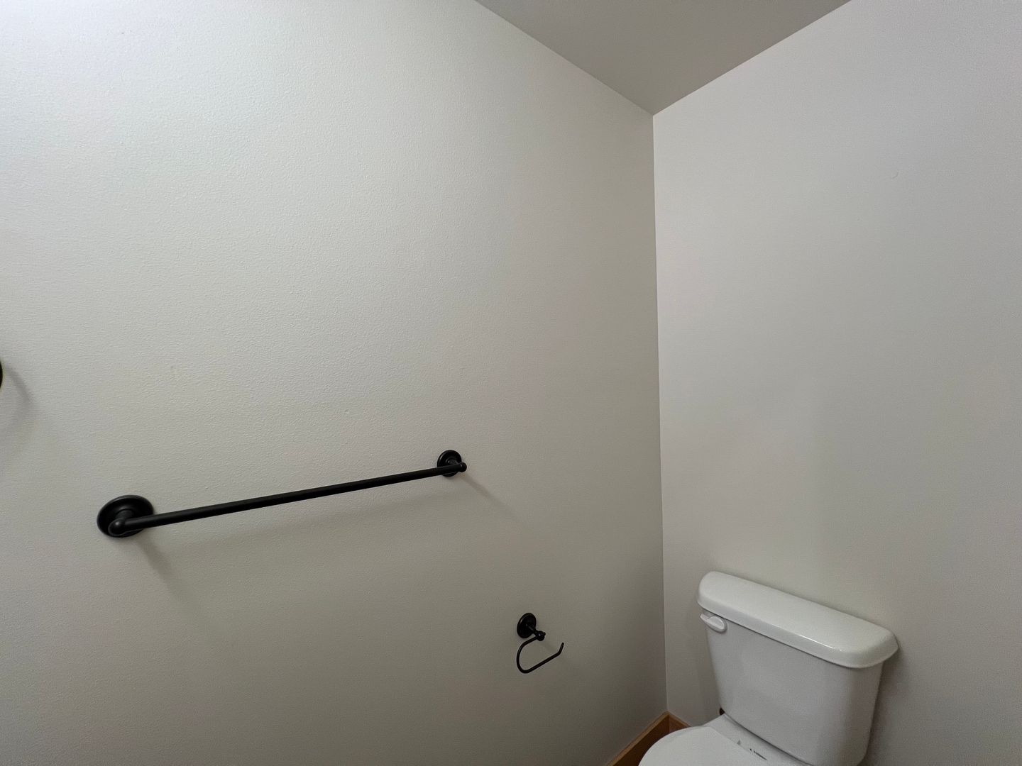 1130 13th Street - Bellingham - Washington - 1 bed, 1.5 bath rental property