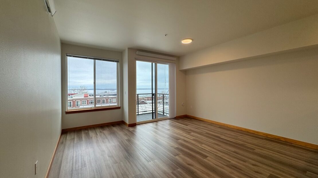 1130 13th Street - Bellingham - Washington - 2 bed, 1.5 bath rental property