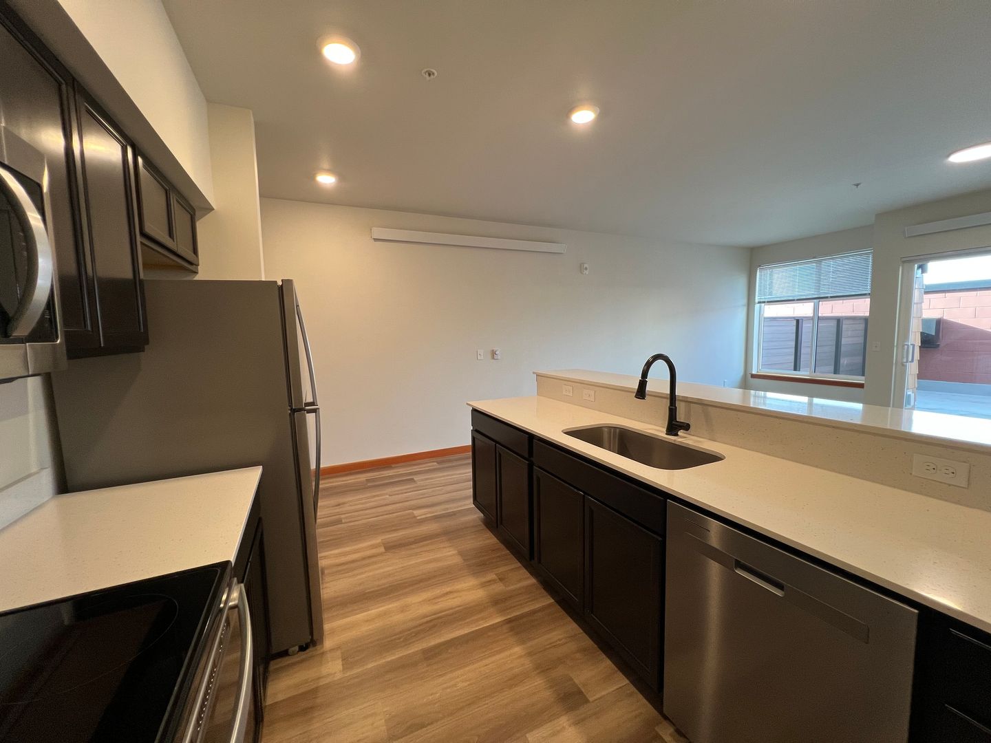 1130 13th Street - Bellingham - Washington - 1 bed, 1.5 bath rental property