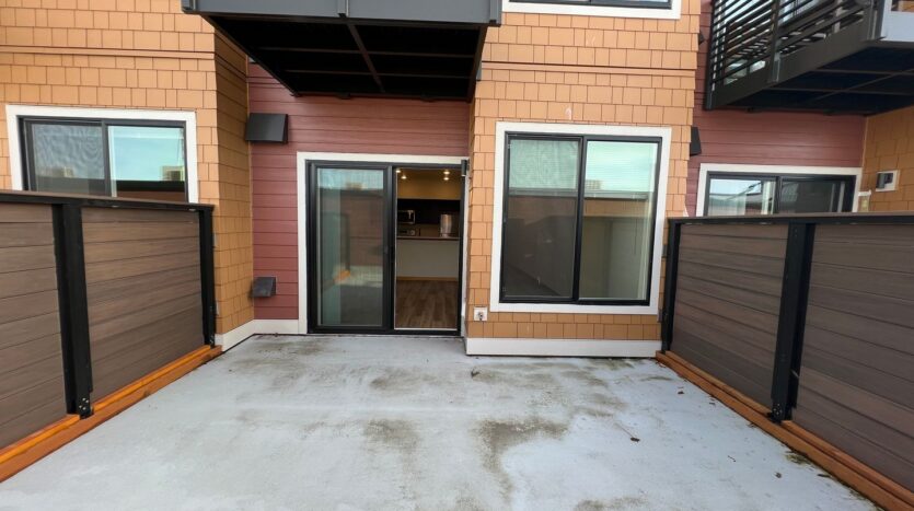 1130 13th Street - Bellingham - Washington - 1 bed, 1.5 bath rental property