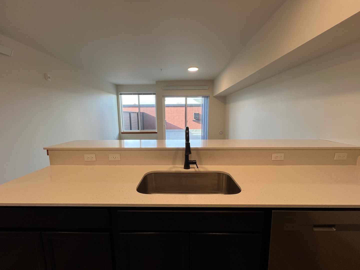 1130 13th Street - Bellingham - Washington - 1 bed, 1.5 bath rental property