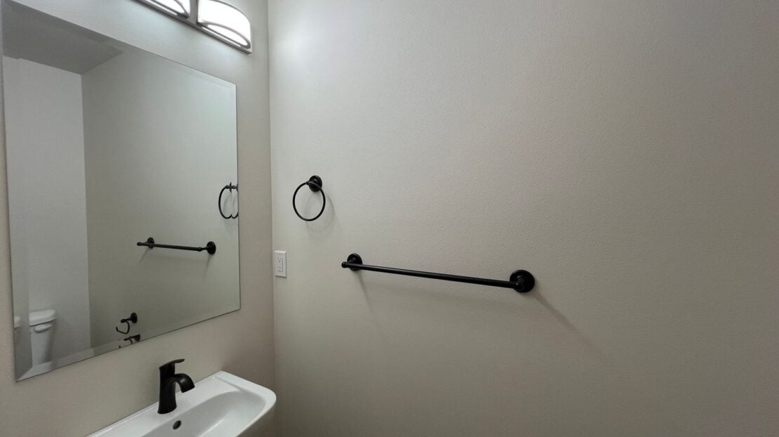 1130 13th Street - Bellingham - Washington - 1 bed, 1.5 bath rental property