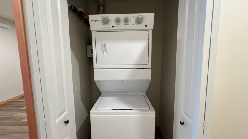 1130 13th Street - Bellingham - Washington - 1 bed, 1.5 bath rental property