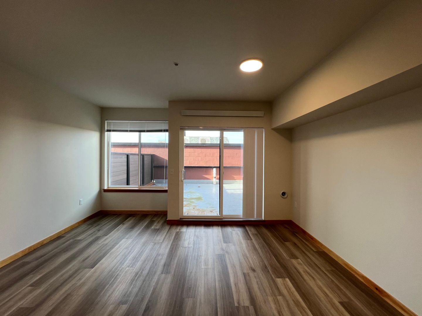 1130 13th Street - Bellingham - Washington - 1 bed, 1.5 bath rental property