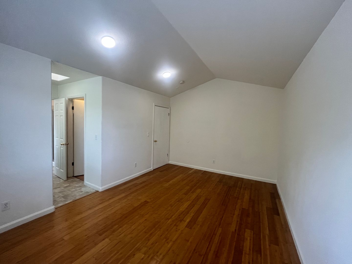 1136 Phelan Way - San Jose - California - 3 bed, 2.5 bath rental property