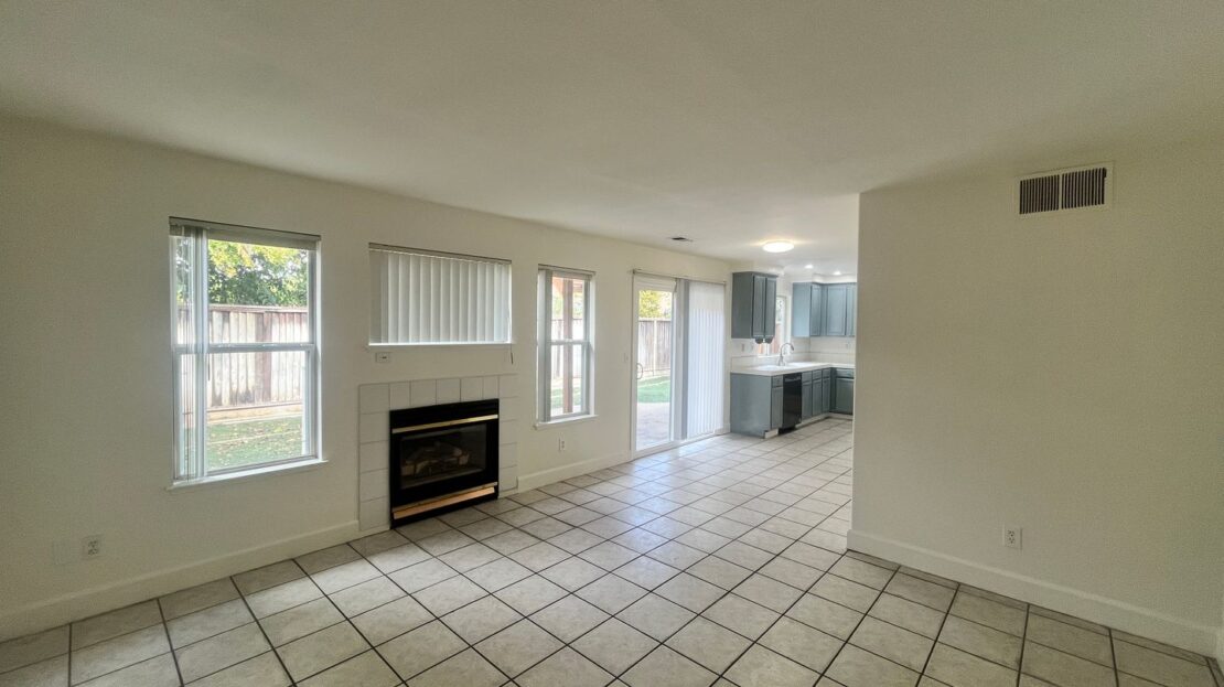 1136 Phelan Way - San Jose - California - 3 bed, 2.5 bath rental property