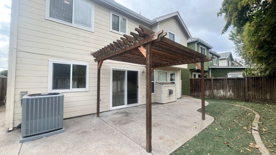 1136 Phelan Way - San Jose - California - 3 bed, 2.5 bath rental property