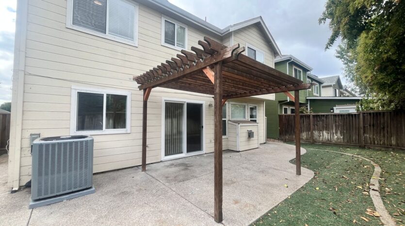 1136 Phelan Way - San Jose - California - 3 bed, 2.5 bath rental property