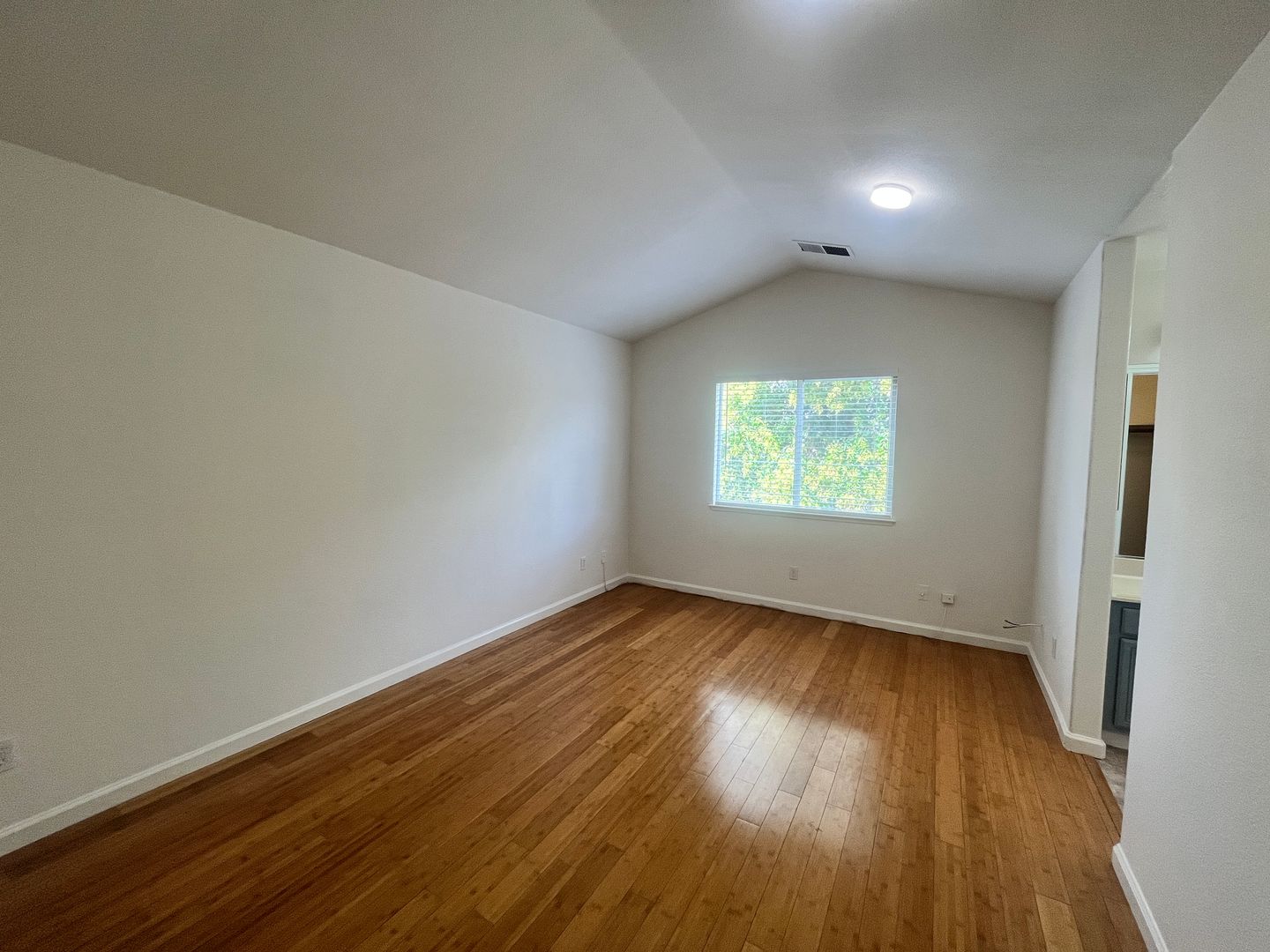 1136 Phelan Way - San Jose - California - 3 bed, 2.5 bath rental property