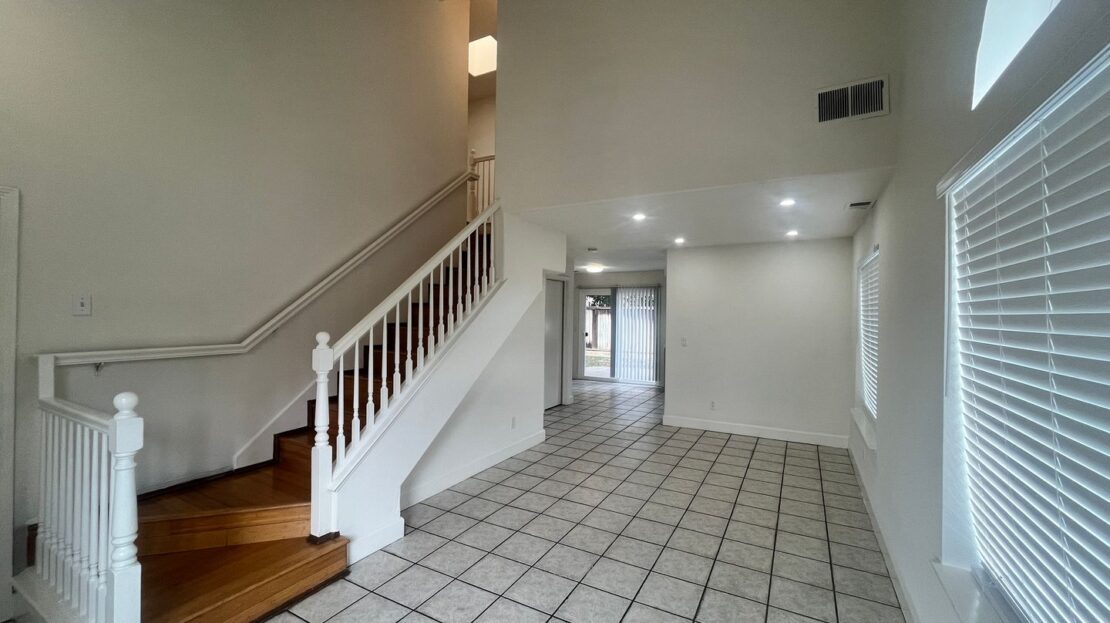 1136 Phelan Way - San Jose - California - 3 bed, 2.5 bath rental property