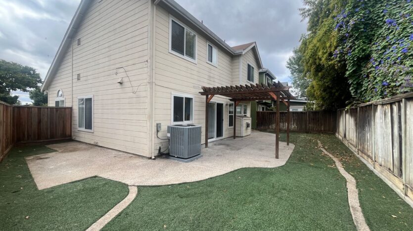 1136 Phelan Way - San Jose - California - 3 bed, 2.5 bath rental property