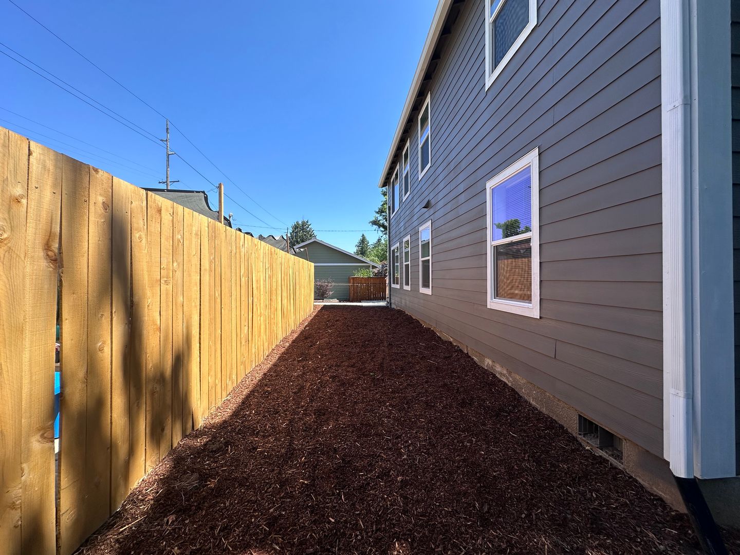 11404 SE Holgate Blvd - B - Portland - Oregon - 2 bed, 1 bath rental property