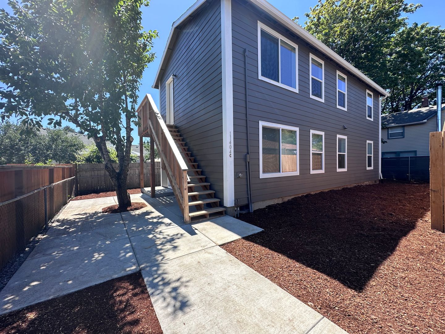 11404 SE Holgate Blvd - B - Portland - Oregon - 2 bed, 1 bath rental property