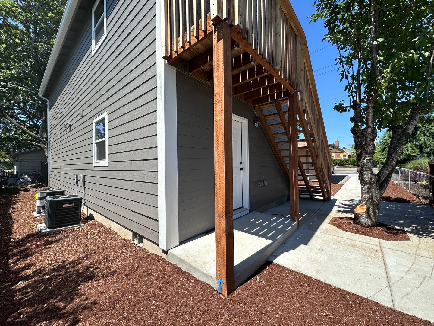 11404 SE Holgate Blvd - B - Portland - Oregon - 2 bed, 1 bath rental property