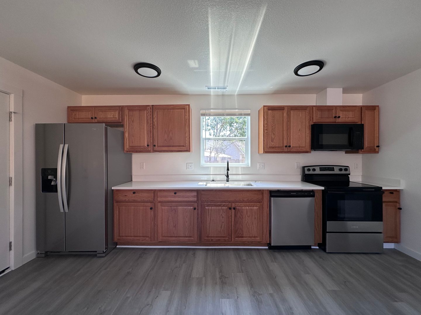 11404 SE Holgate Blvd - C - Portland - Oregon - 2 bed, 1 bath rental property
