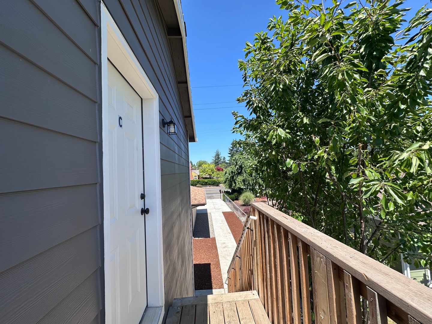 11404 SE Holgate Blvd - C - Portland - Oregon - 2 bed, 1 bath rental property