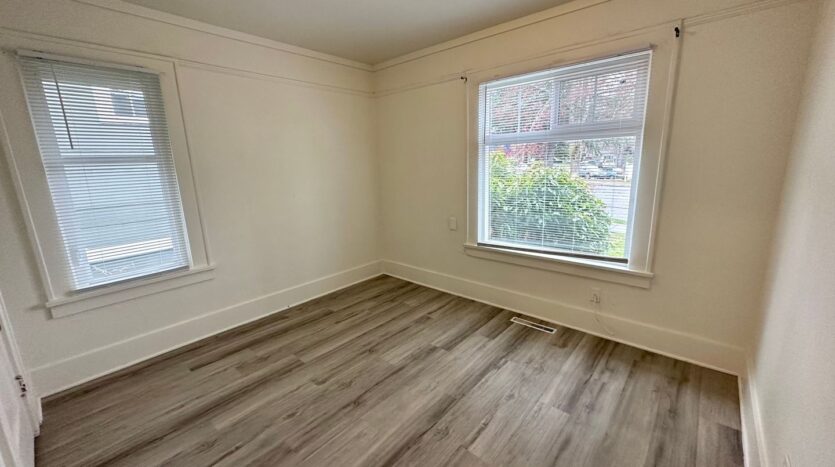 1142 Ellis St. - Bellingham - Washington - 2 bed, 1 bath rental property