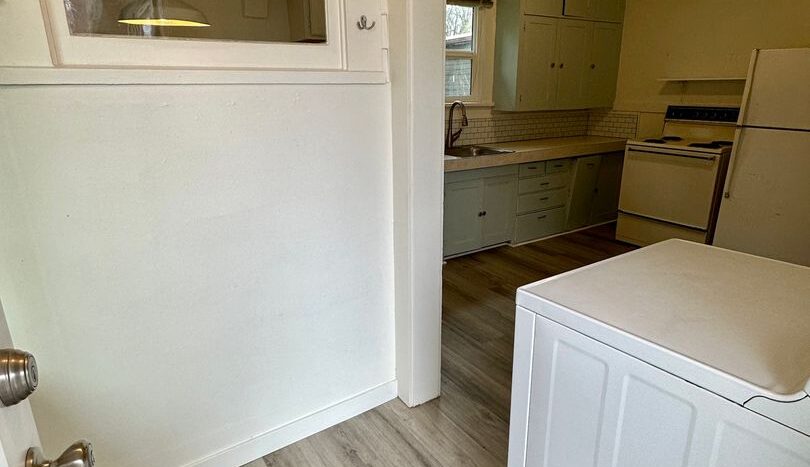 1142 Ellis St. - Bellingham - Washington - 2 bed, 1 bath rental property