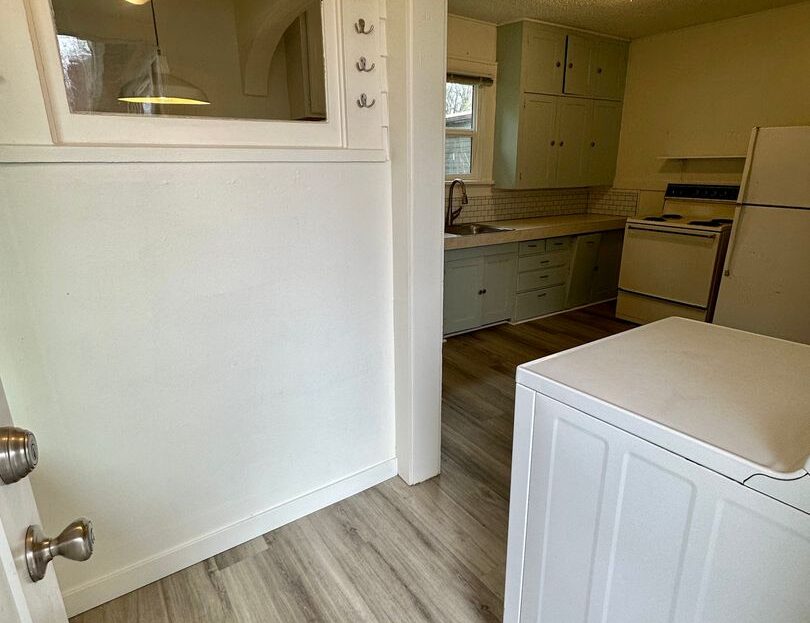 1142 Ellis St. - Bellingham - Washington - 2 bed, 1 bath rental property