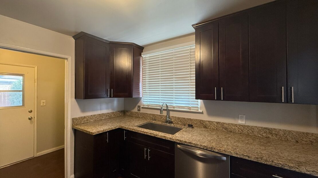 1149 W. Ave H11 - Lancaster - California - 3 bed, 2 bath rental property