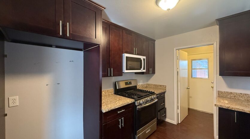 1149 W. Ave H11 - Lancaster - California - 3 bed, 2 bath rental property