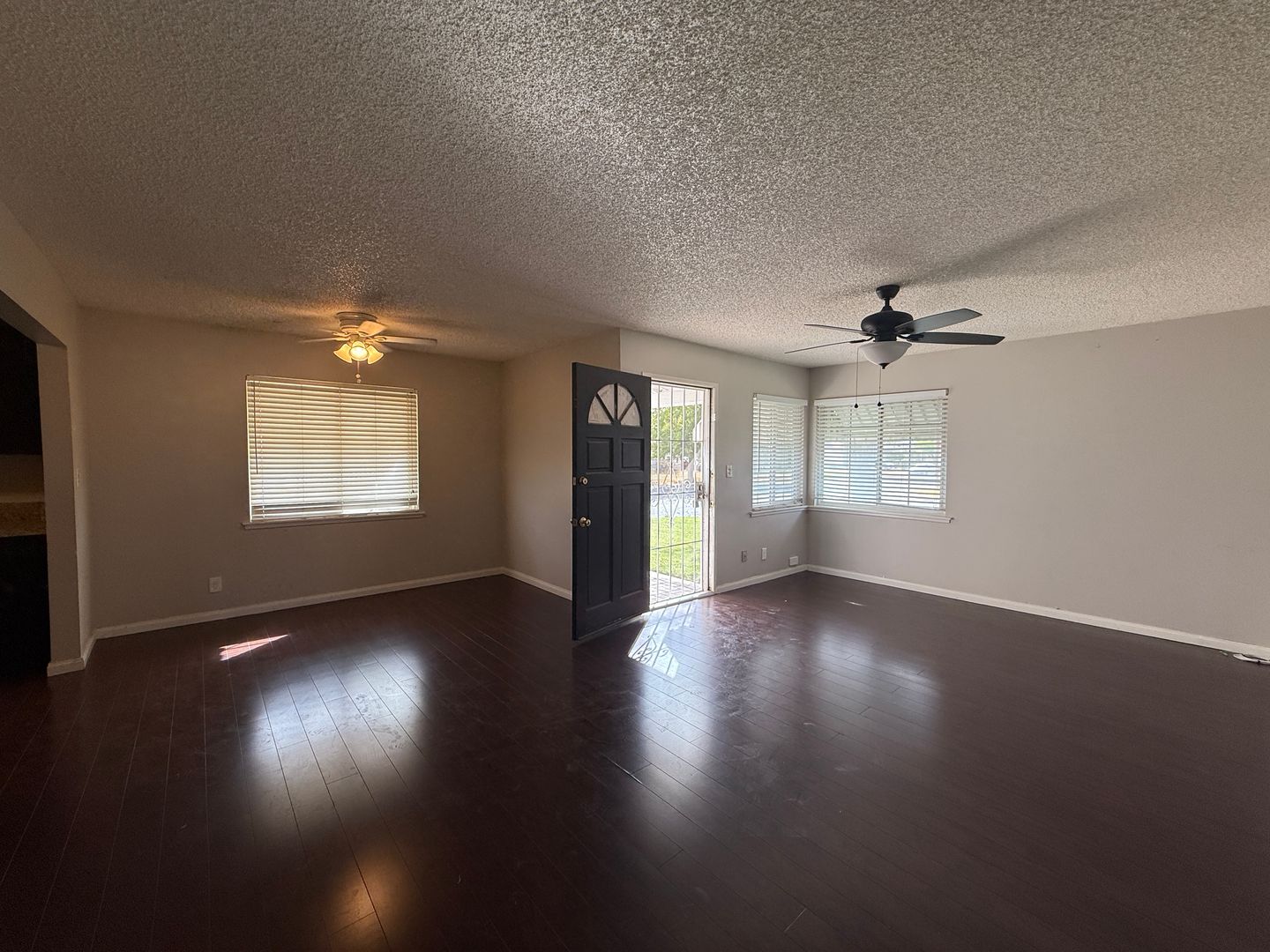 1149 W. Ave H11 - Lancaster - California - 3 bed, 2 bath rental property