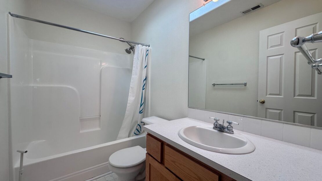 11732 SE Lexington St.   - Portland - Oregon - 3 bed, 2 bath rental property