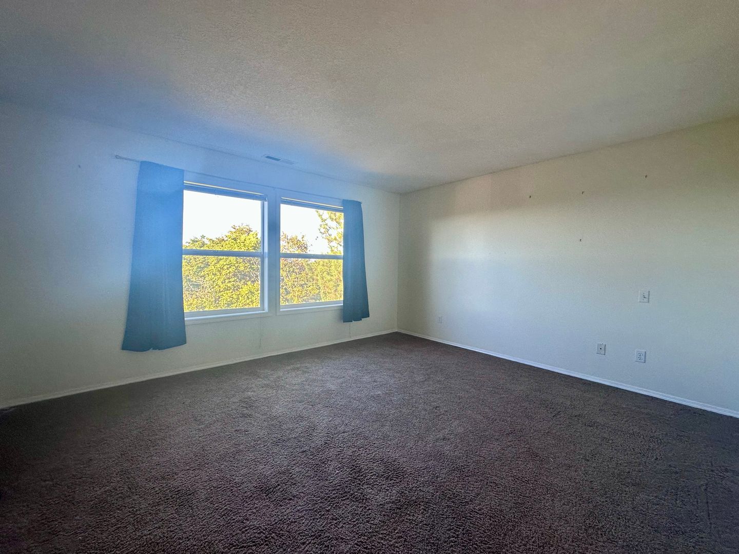 11732 SE Lexington St.   - Portland - Oregon - 3 bed, 2 bath rental property