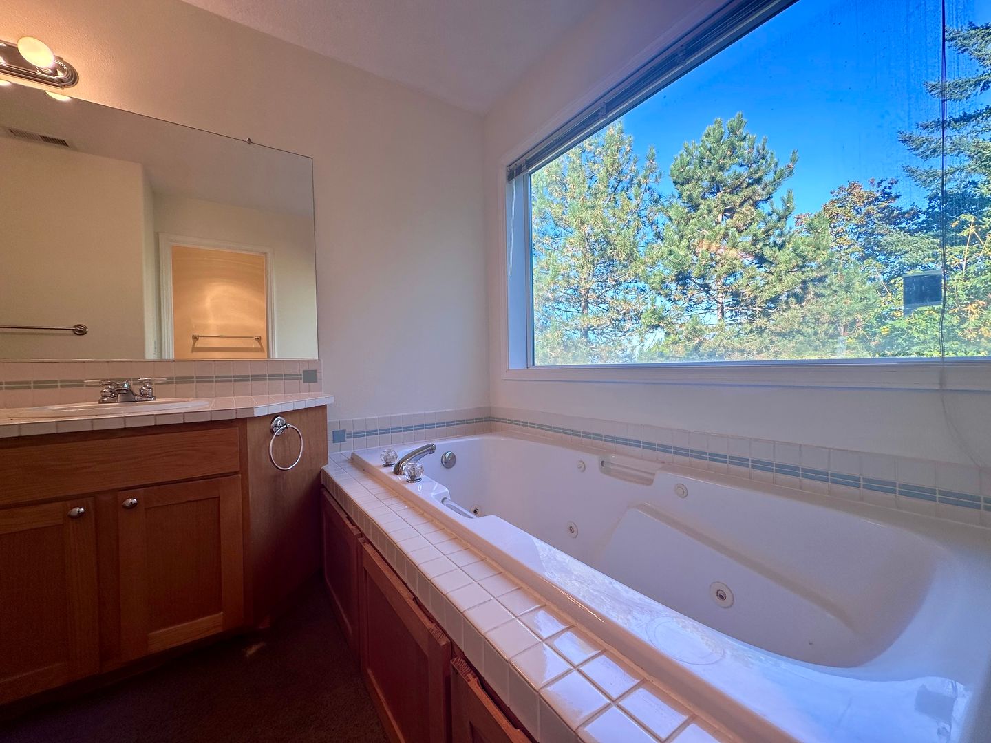 11732 SE Lexington St.   - Portland - Oregon - 3 bed, 2 bath rental property