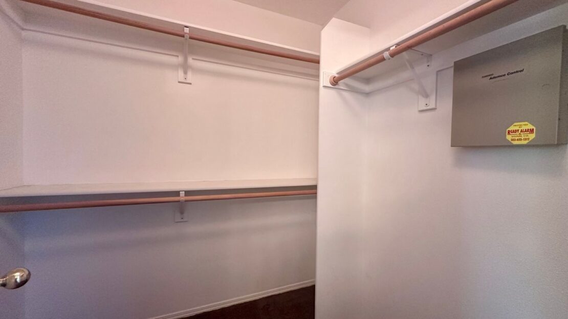 11732 SE Lexington St.   - Portland - Oregon - 3 bed, 2 bath rental property