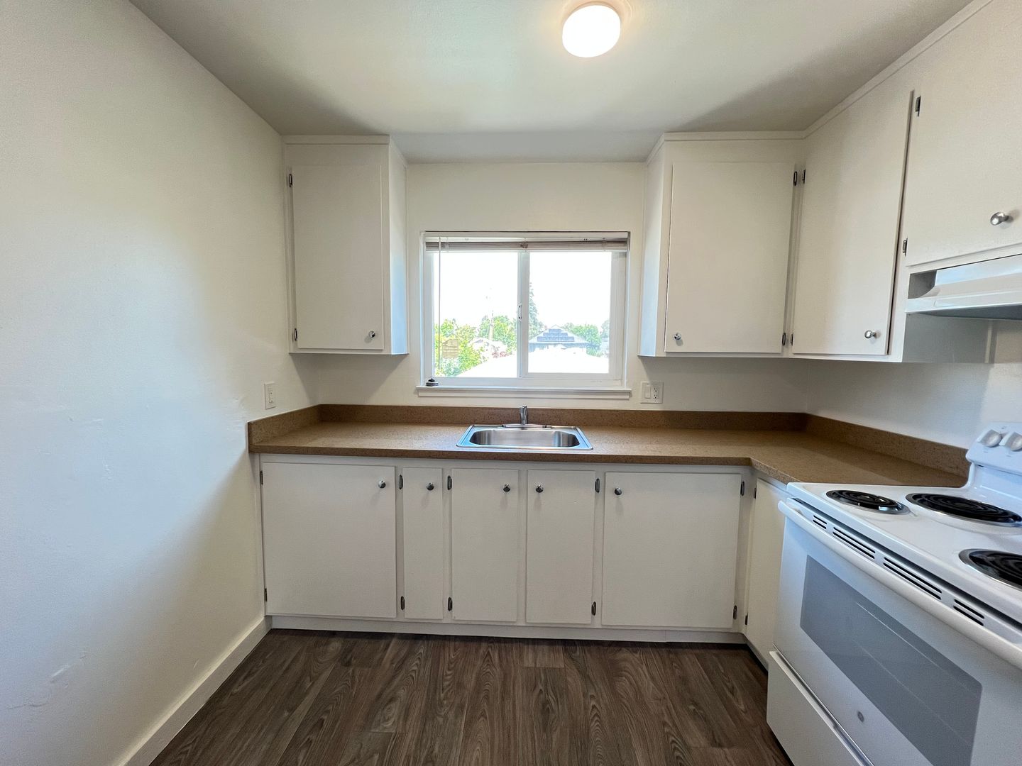 1176 Rex Road - Hayward - California - 2 bed, 1 bath rental property