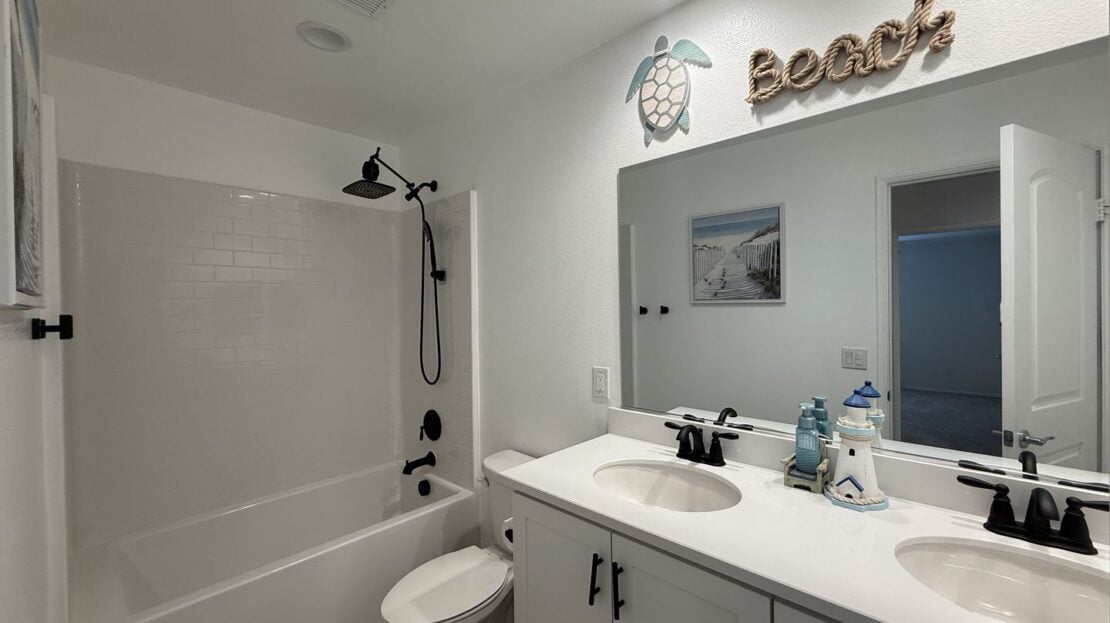 11799 Fresh Meadow Pl. - Victorville - California - 5 bed, 3 bath rental property