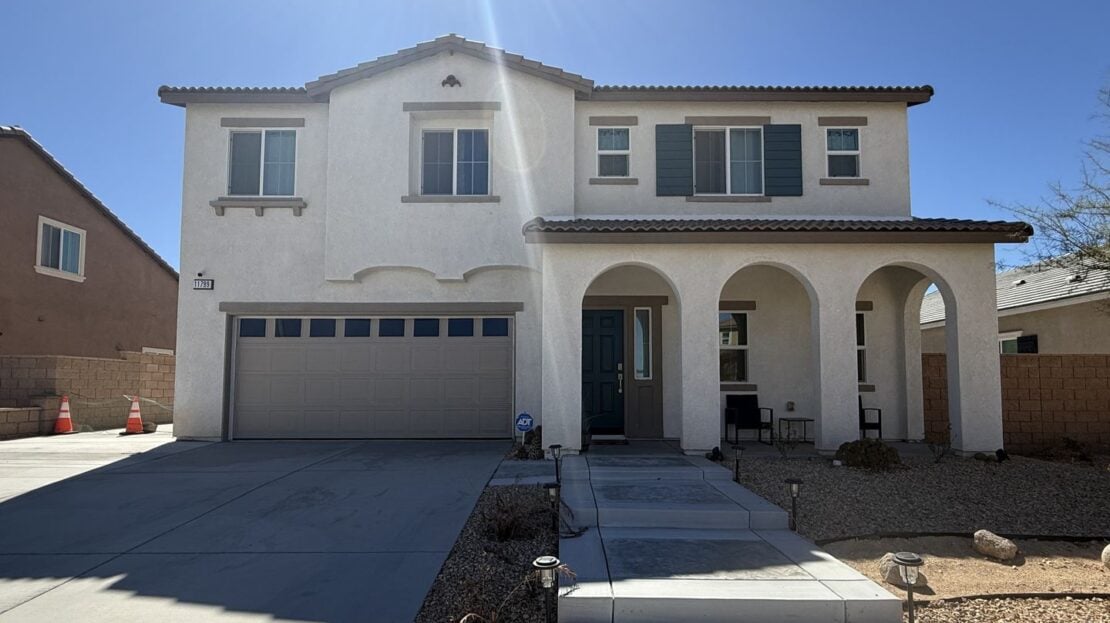 11799 Fresh Meadow Pl. - Victorville - California - 5 bed, 3 bath rental property