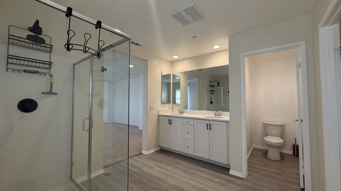 11799 Fresh Meadow Pl. - Victorville - California - 5 bed, 3 bath rental property