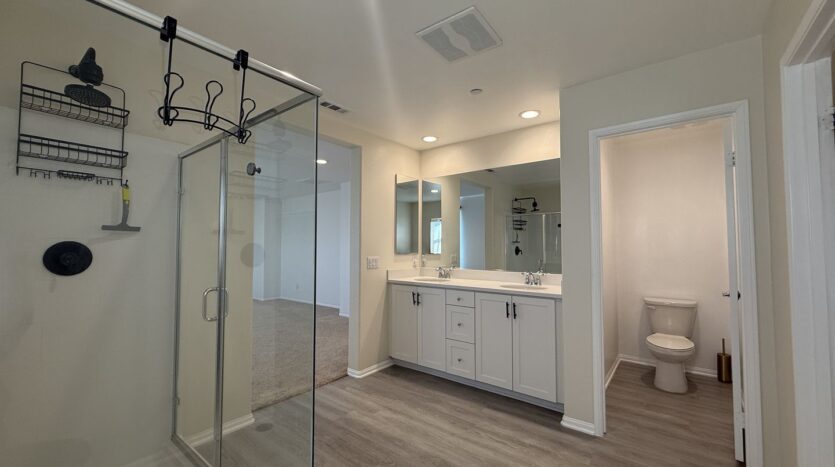 11799 Fresh Meadow Pl. - Victorville - California - 5 bed, 3 bath rental property