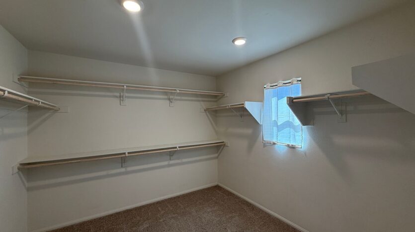 11799 Fresh Meadow Pl. - Victorville - California - 5 bed, 3 bath rental property