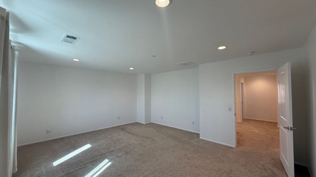 11799 Fresh Meadow Pl. - Victorville - California - 5 bed, 3 bath rental property