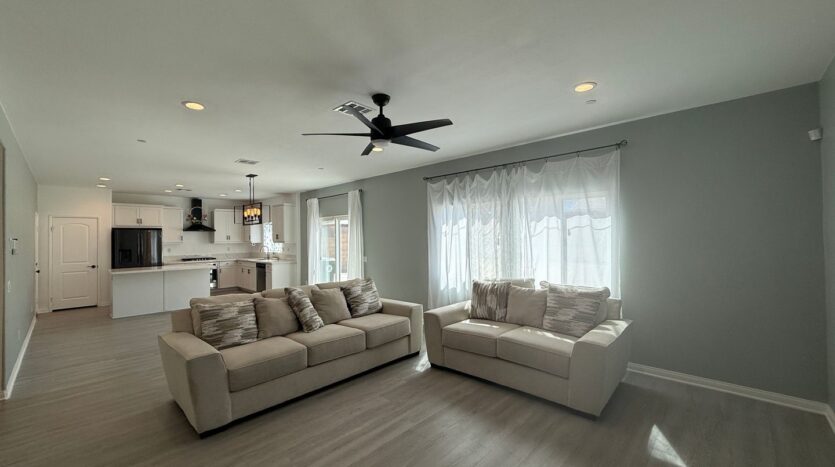 11799 Fresh Meadow Pl. - Victorville - California - 5 bed, 3 bath rental property