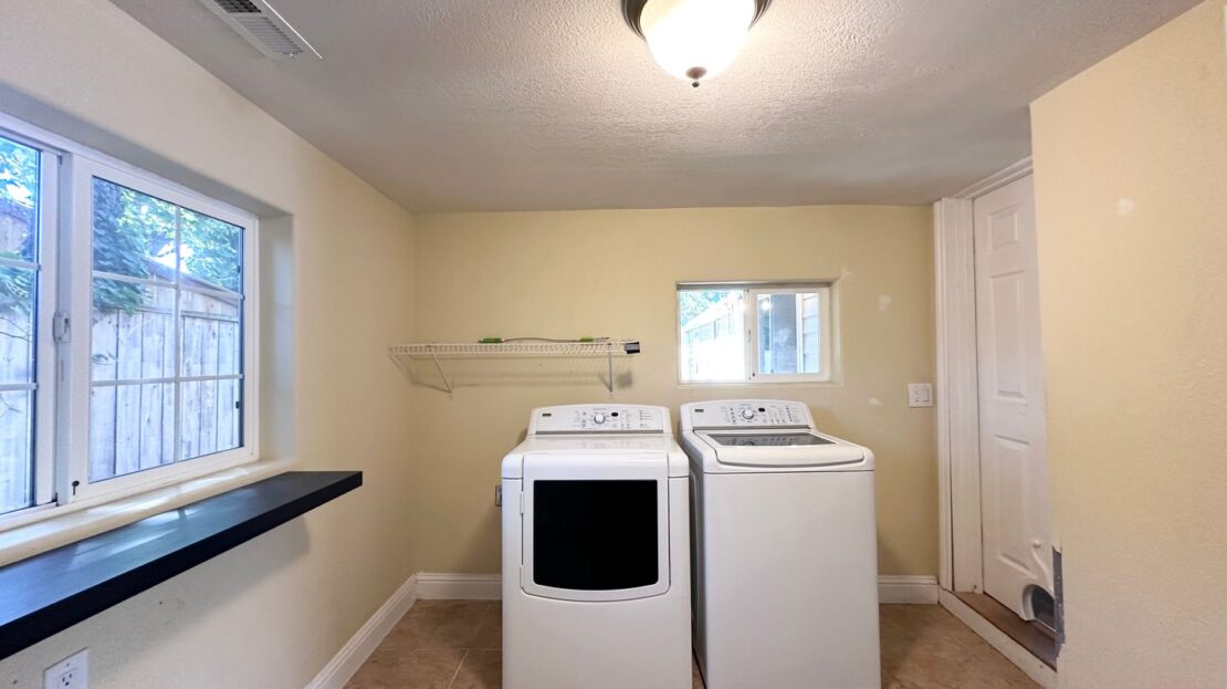 11830 NW Thompson Rd.  - Portland - Oregon - 3 bed, 2 bath rental property