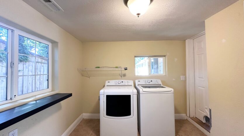 11830 NW Thompson Rd.  - Portland - Oregon - 3 bed, 2 bath rental property