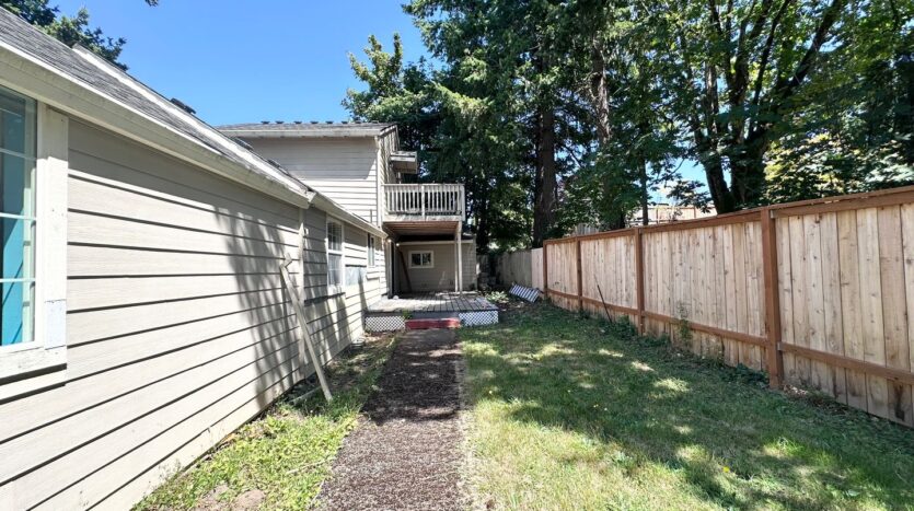 11830 NW Thompson Rd.  - Portland - Oregon - 3 bed, 2 bath rental property