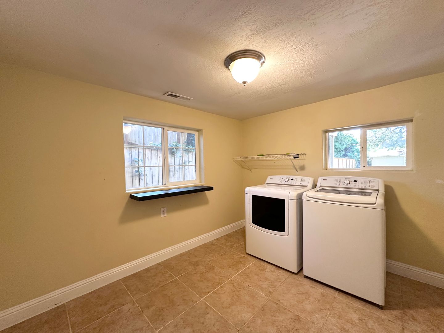 11830 NW Thompson Rd.  - Portland - Oregon - 3 bed, 2 bath rental property