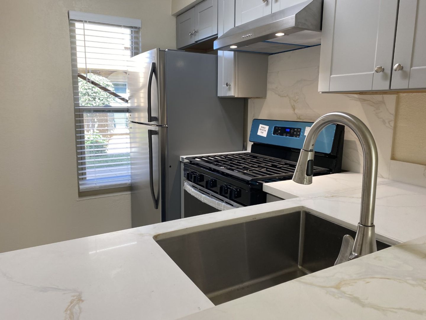 1200 Dana Drive - Unit 10 - Fairfield - California - 2 bed, 1.5 bath rental property