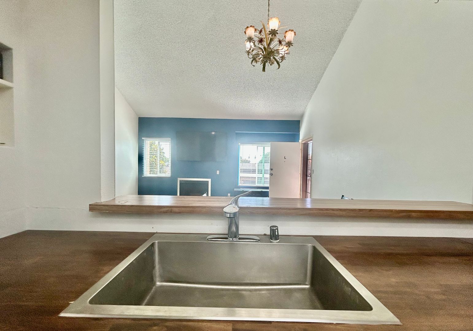 12010 226th St #14(Unit L)  - Hawaiian Gardens - California - 3 bed, 2 bath rental property