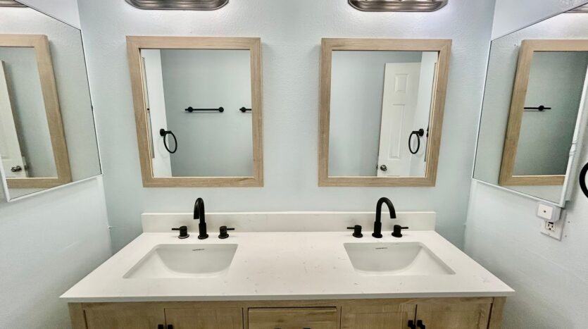 12010 226th St #14(Unit L)  - Hawaiian Gardens - California - 3 bed, 2 bath rental property