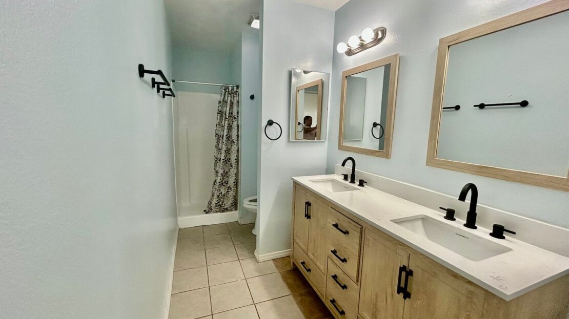 12010 226th St #14(Unit L)  - Hawaiian Gardens - California - 3 bed, 2 bath rental property