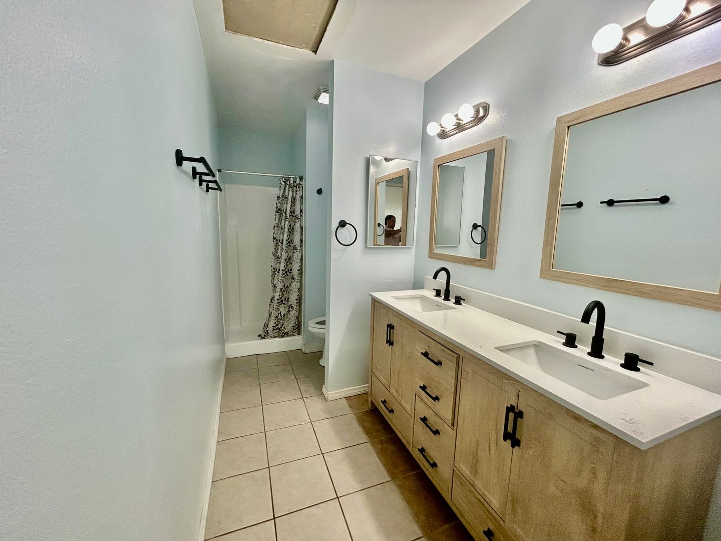 12010 226th St #14(Unit L)  - Hawaiian Gardens - California - 3 bed, 2 bath rental property