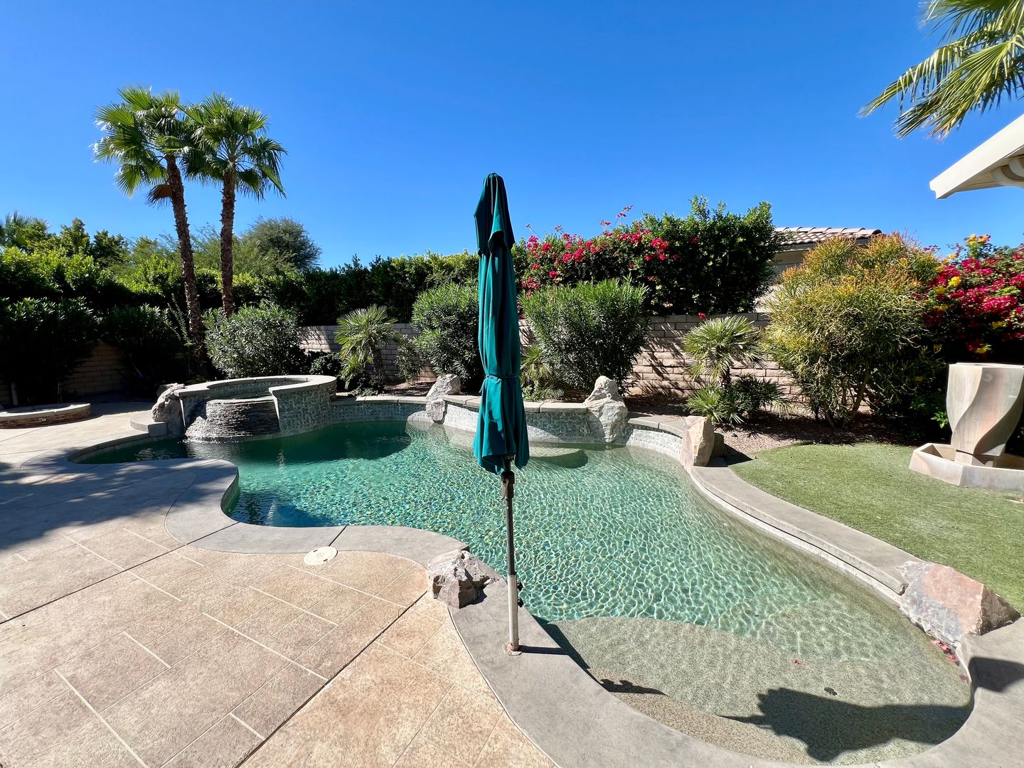121 Fresco Lane - Palm Desert - California - 4 bed, 4 bath rental property