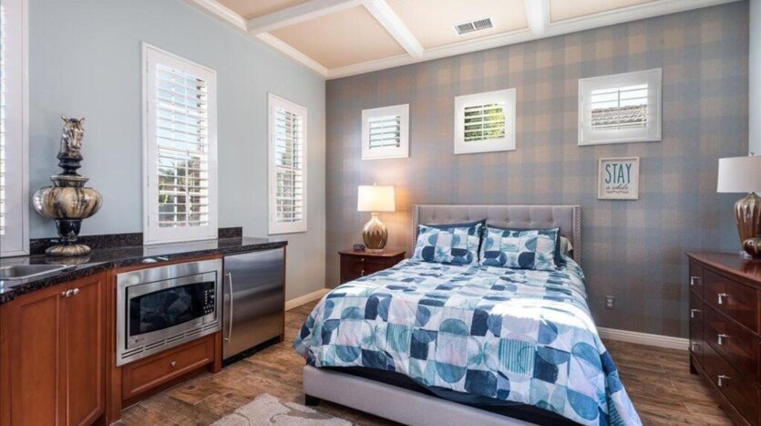 121 Fresco Lane - Palm Desert - California - 4 bed, 4 bath rental property